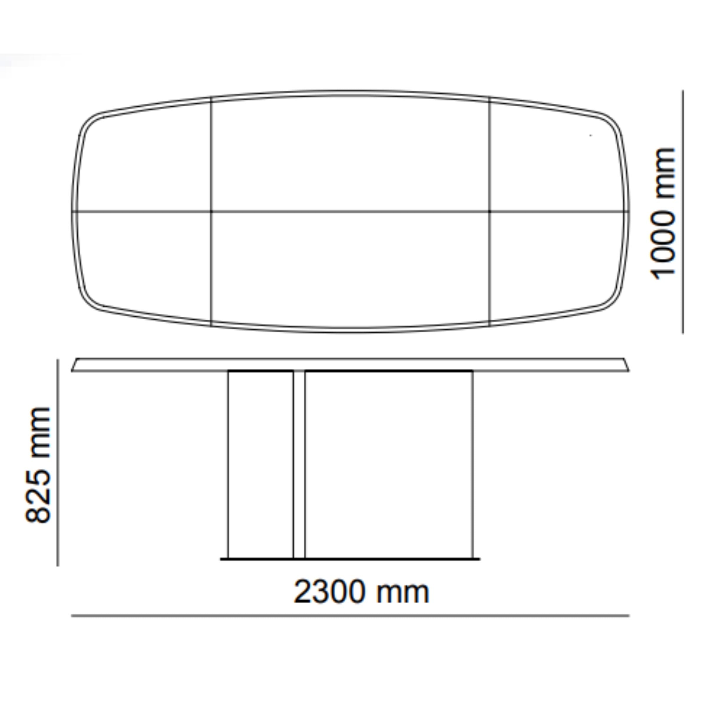 HOMAGE KOLTUK Odeon dining table with a sleek surface and modern design, measuring 2.78 meters long.