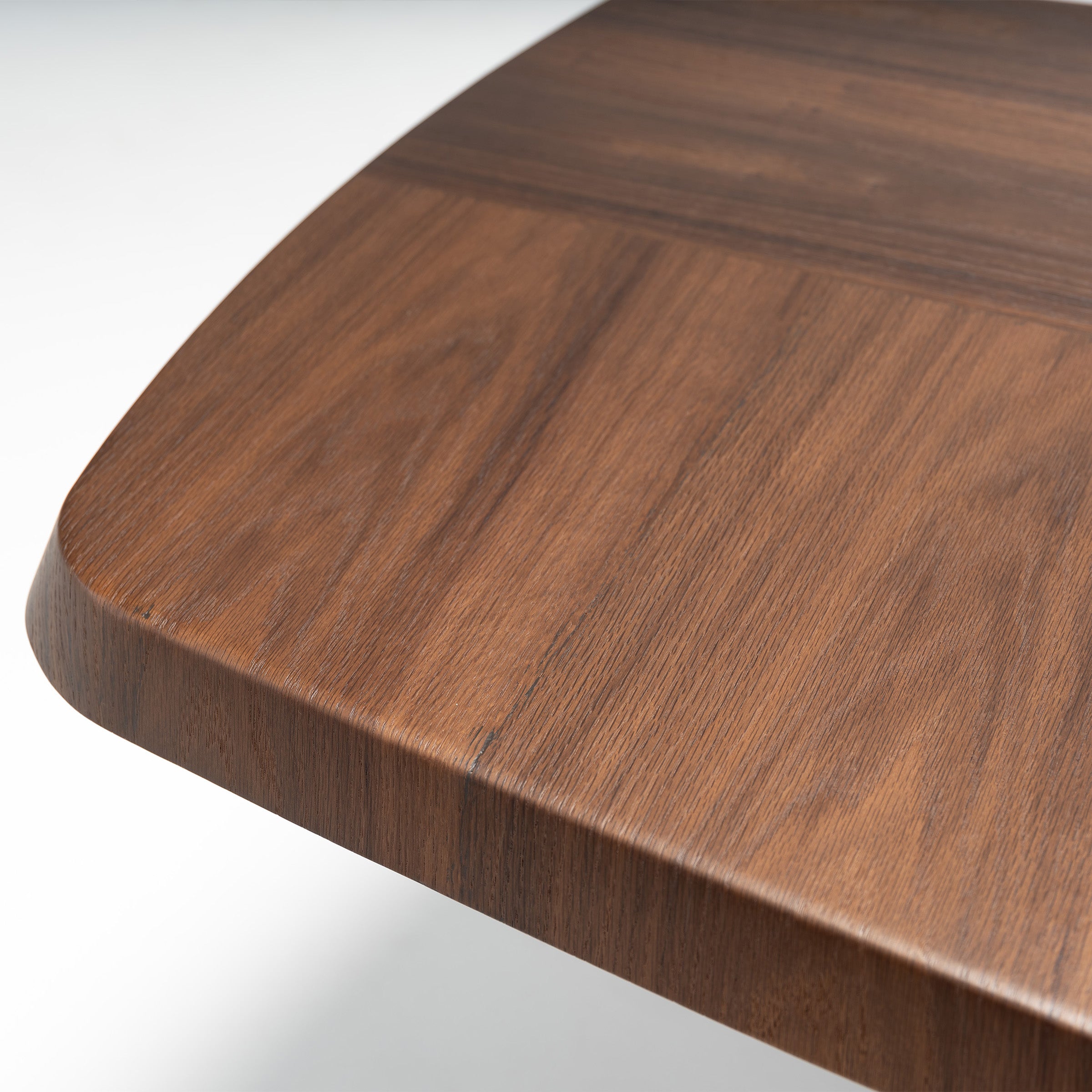 HOMAGE KOLTUK Odeon dining table 2.78 with a sleek wooden surface, modern design, perfect for contemporary dining rooms.