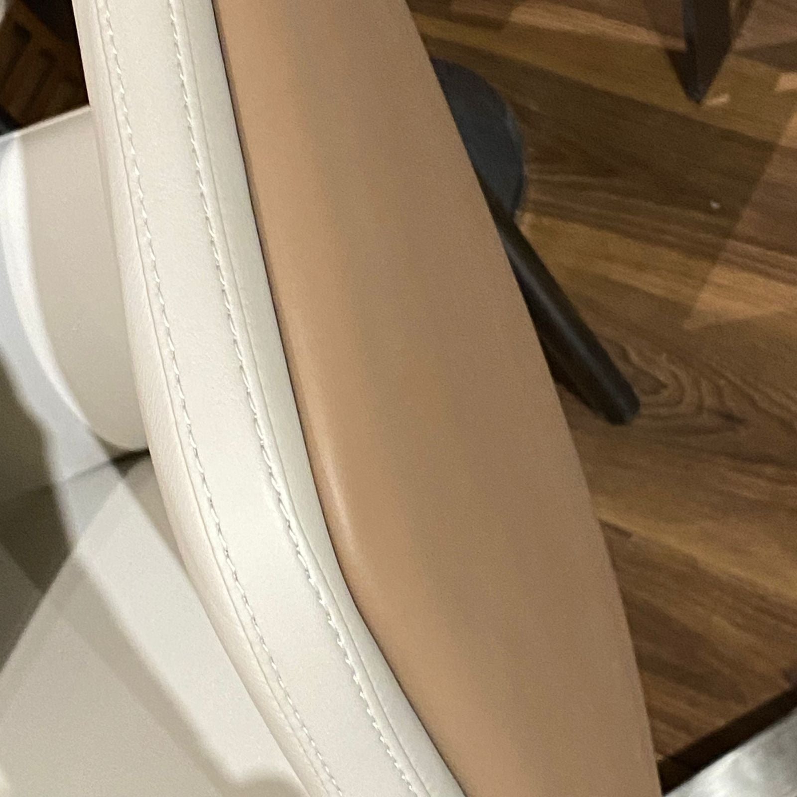 Office Chair M15V -  Office Chairs - ebarza Furniture UAE | Shop Modern Furniture in Abu Dhabi & Dubai - مفروشات ايبازرا في الامارات | تسوق اثاث عصري وديكورات مميزة في دبي وابوظبي