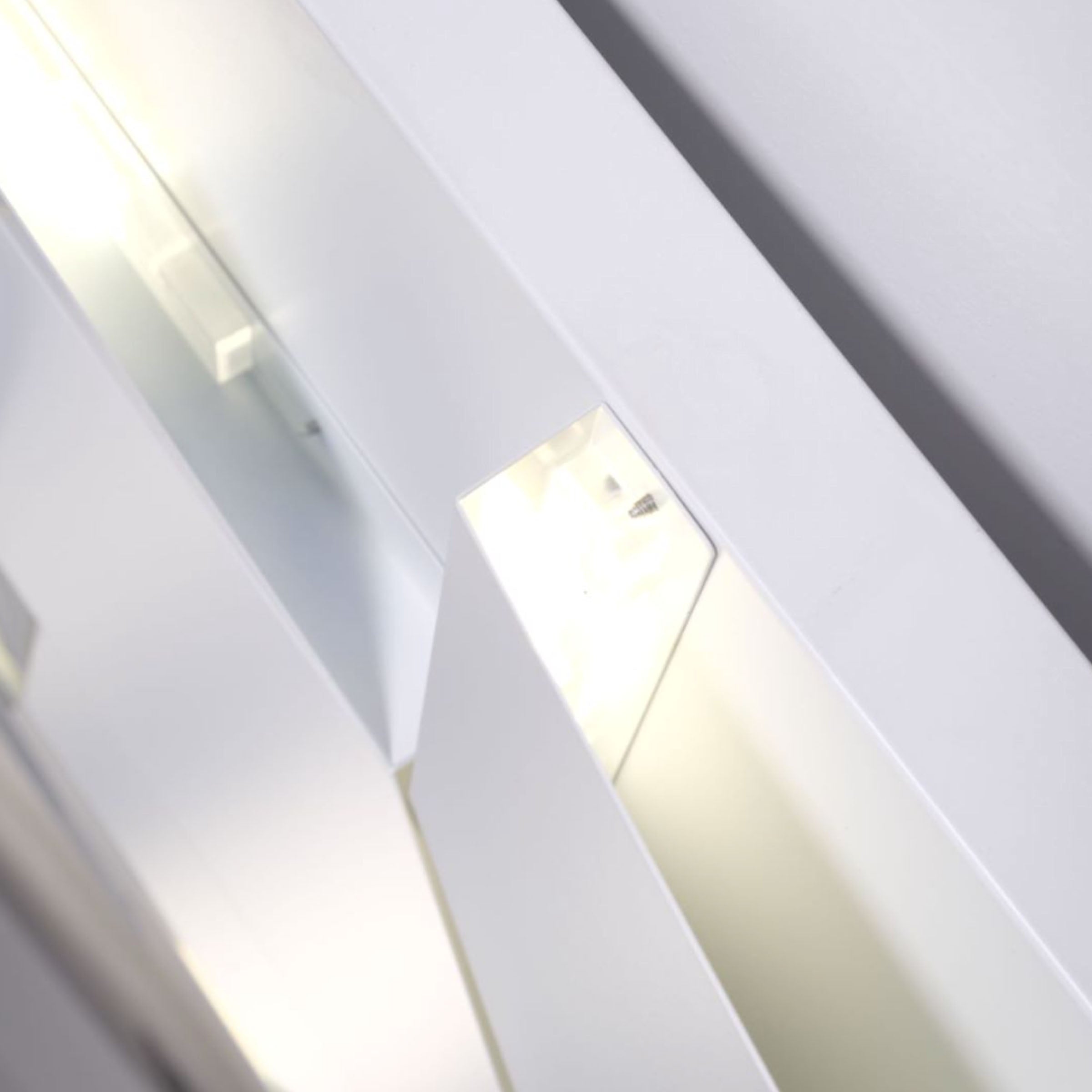 Pre-order 35 Days Delivery Origami Wall lamp CY-BD-1060 -  Wall Lamps - ebarza Furniture UAE | Shop Modern Furniture in Abu Dhabi & Dubai - مفروشات ايبازرا في الامارات | تسوق اثاث عصري وديكورات مميزة في دبي وابوظبي