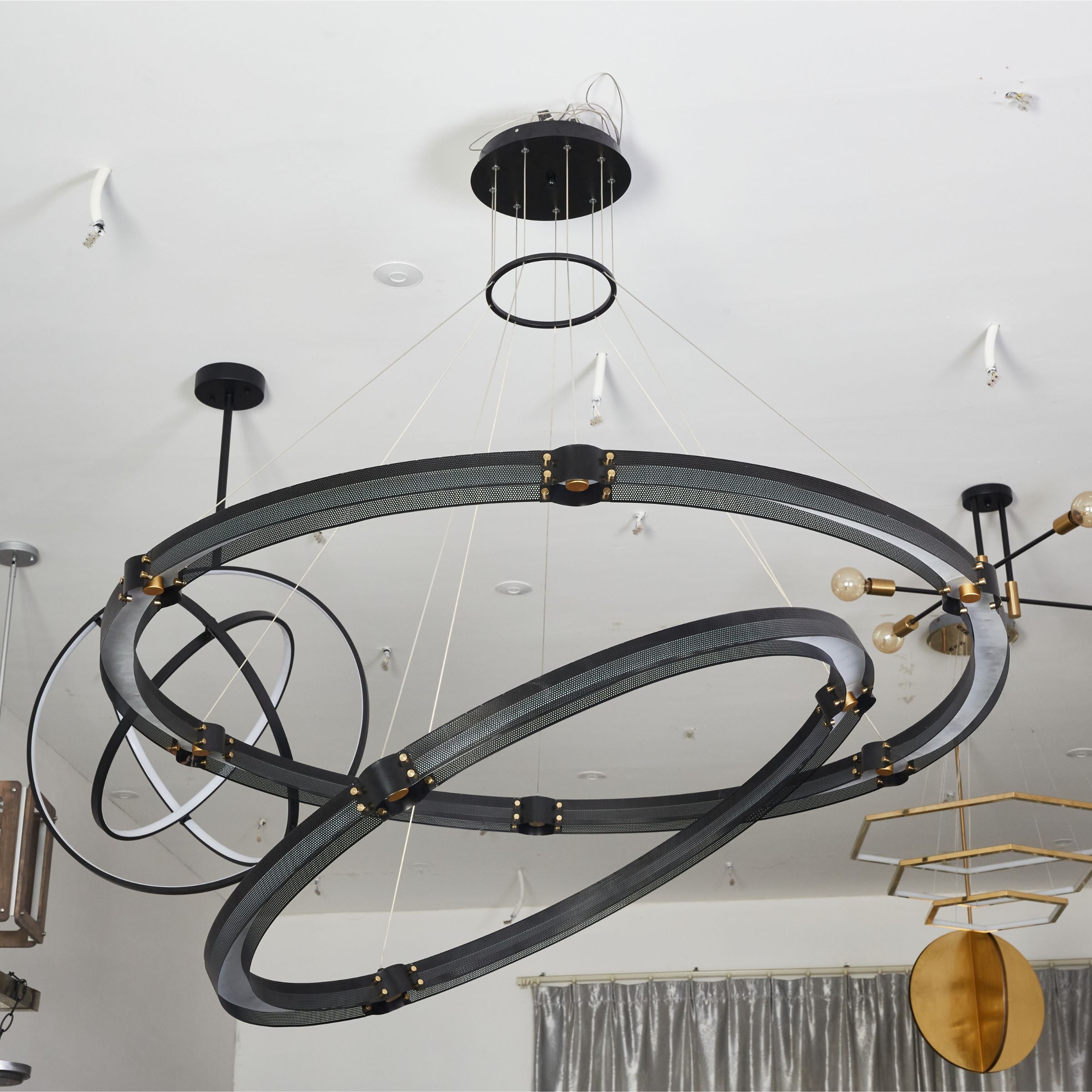 Orion Pendant Lamp CY-DD-1033 -  Pendant Lamps - ebarza Furniture UAE | Shop Modern Furniture in Abu Dhabi & Dubai - مفروشات ايبازرا في الامارات | تسوق اثاث عصري وديكورات مميزة في دبي وابوظبي