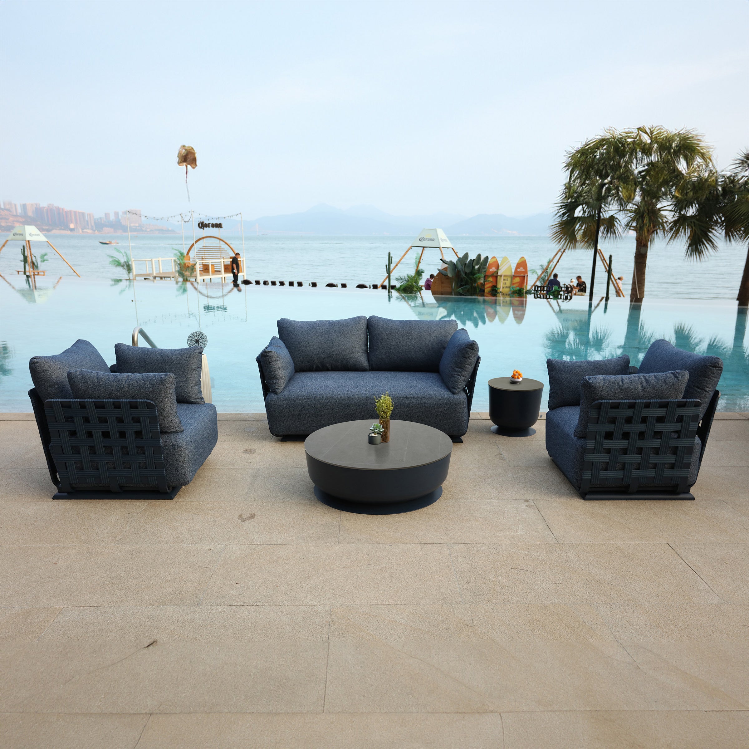 BEACON Penguin outdoor coffee table MYX-CT00B with a penguin design, suitable for outdoor living spaces.