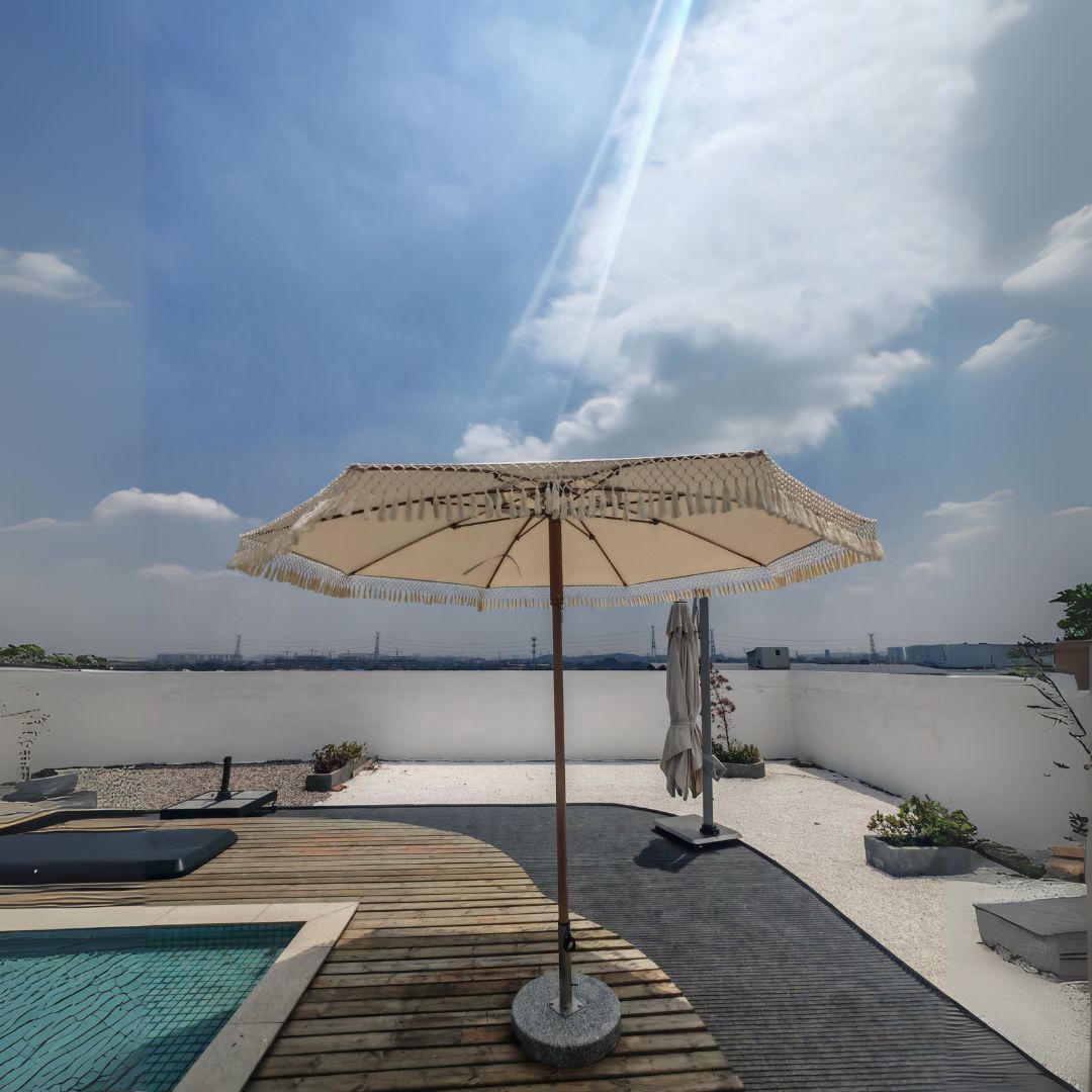 BEACON Center Pole Outdoor Umbrella with push-up and down system, model MS-1623-5A, showing the umbrella's pole and canopy.