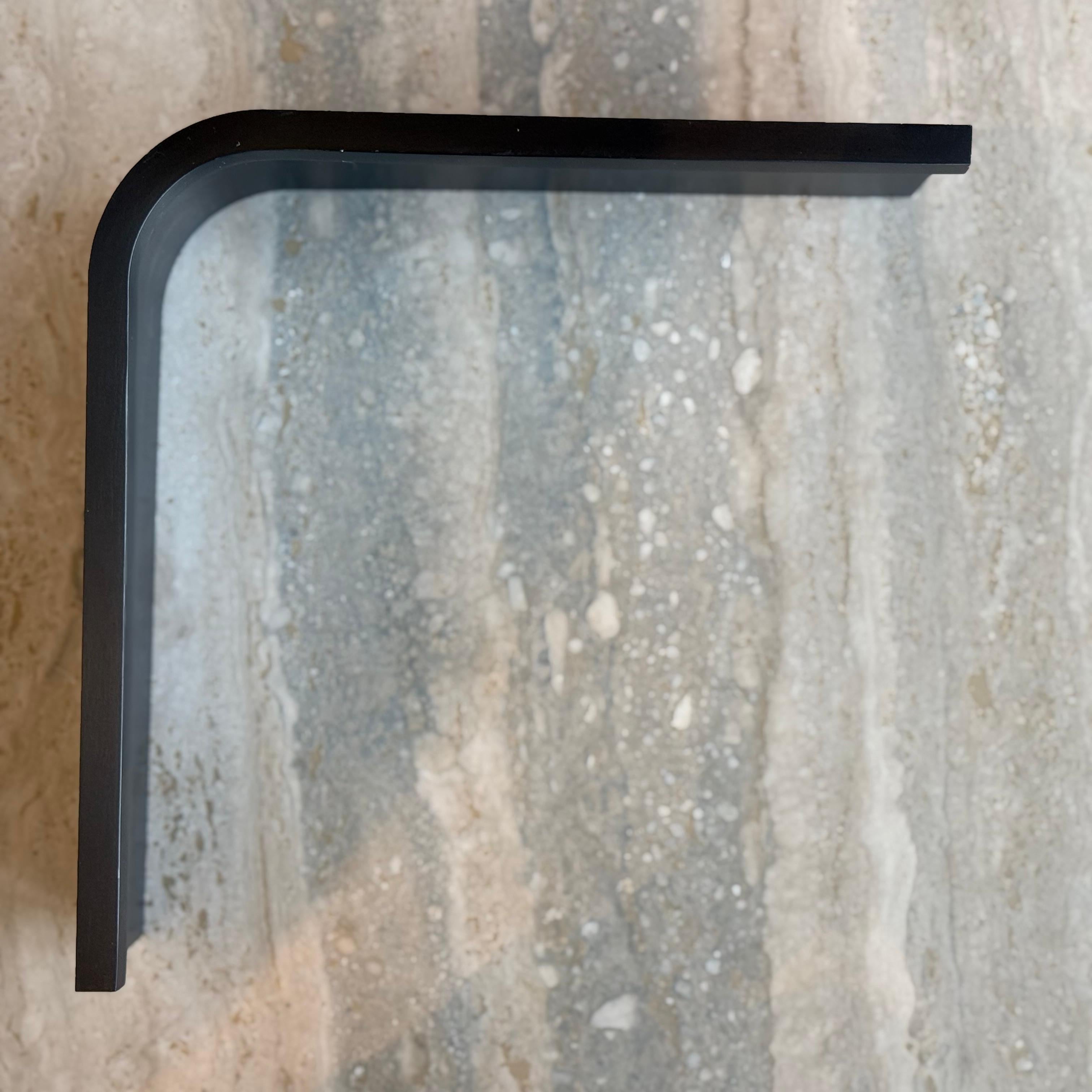 Black R50 10cm internal corner skirting accessory by BEACON for wall panels and profiles, designed for seamless corner finishing.