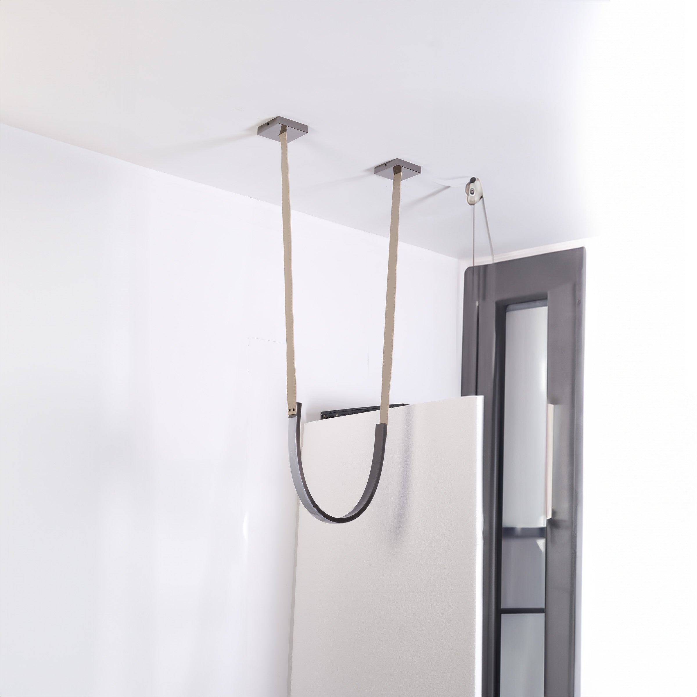 Set of 3 BEACON leather curve pendant lamps with elegant catenary design, showcasing modern lighting fixtures.