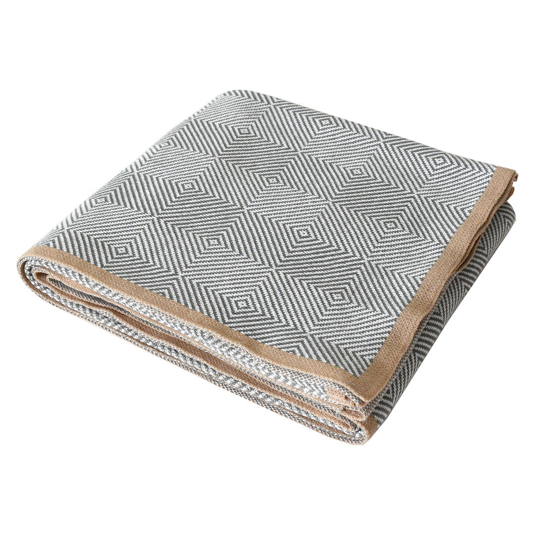 SKJG Lessley knitted Blanket - ETB014 -  Blankets - ebarza Furniture UAE | Shop Modern Furniture in Abu Dhabi & Dubai - مفروشات ايبازرا في الامارات | تسوق اثاث عصري وديكورات مميزة في دبي وابوظبي
