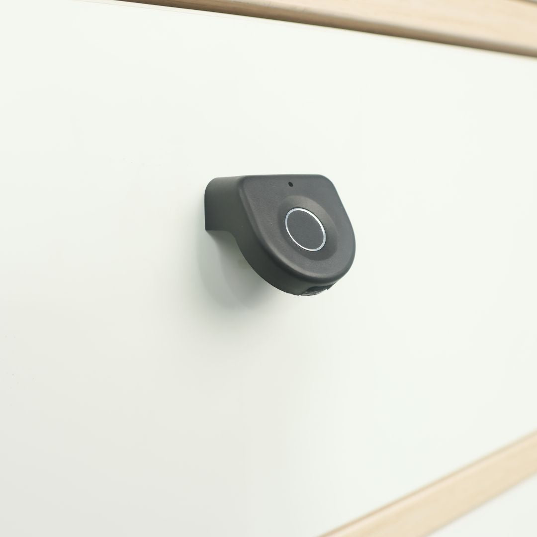 BEACON F163S smart fingerprint door lock with keypad and keyhole for secure home entry.