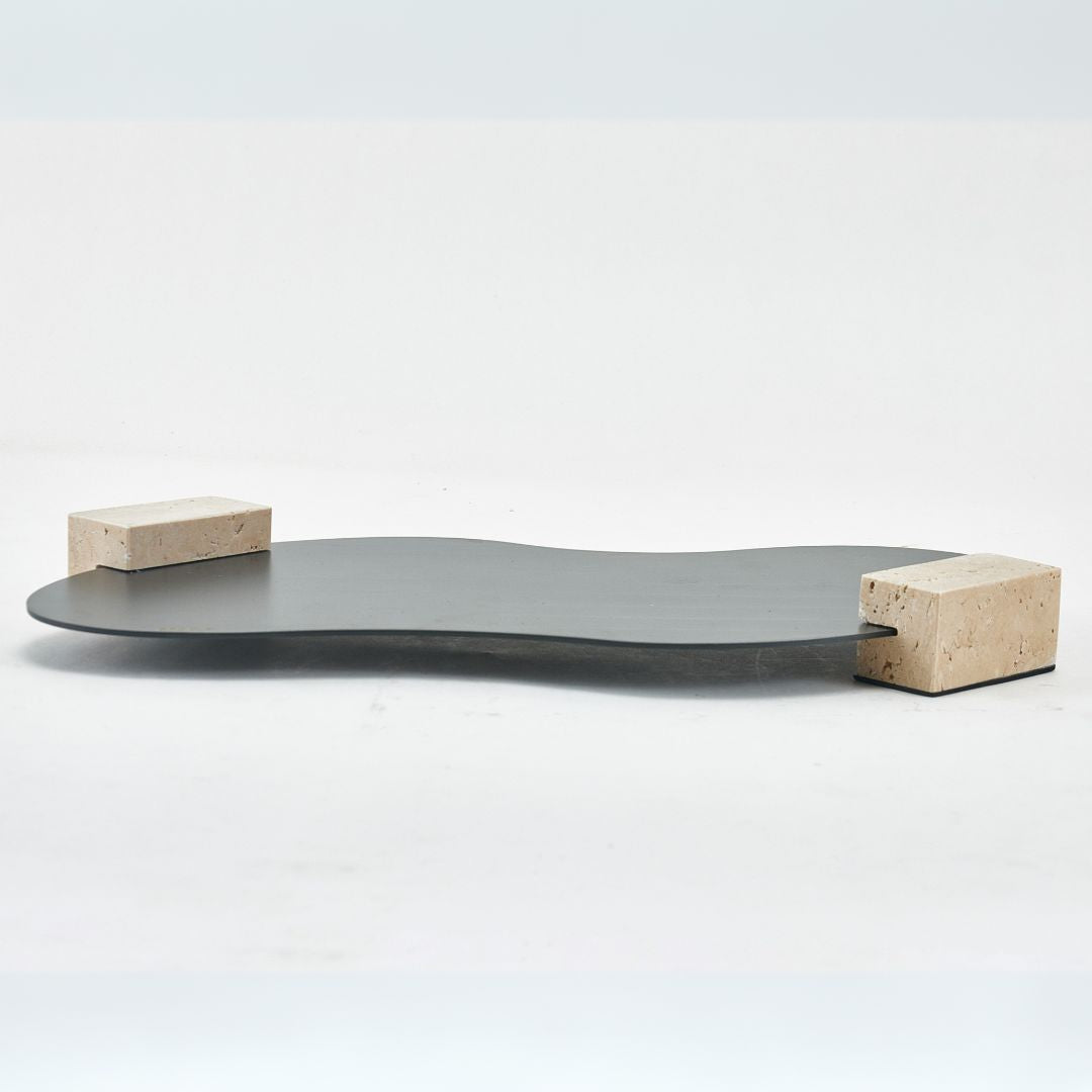 Steel tray G0978A by BEACON FSDG, rectangular metal tray with raised edges for serving and storage.