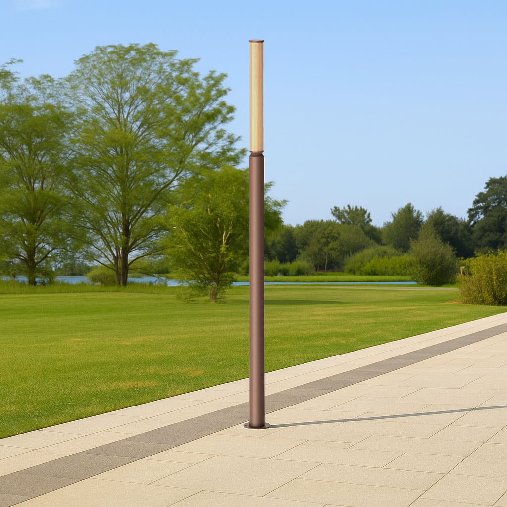 Beacon outdoor sticky lamp LWC514-2000, weather-resistant lighting fixture with durable mounting for outdoor use.