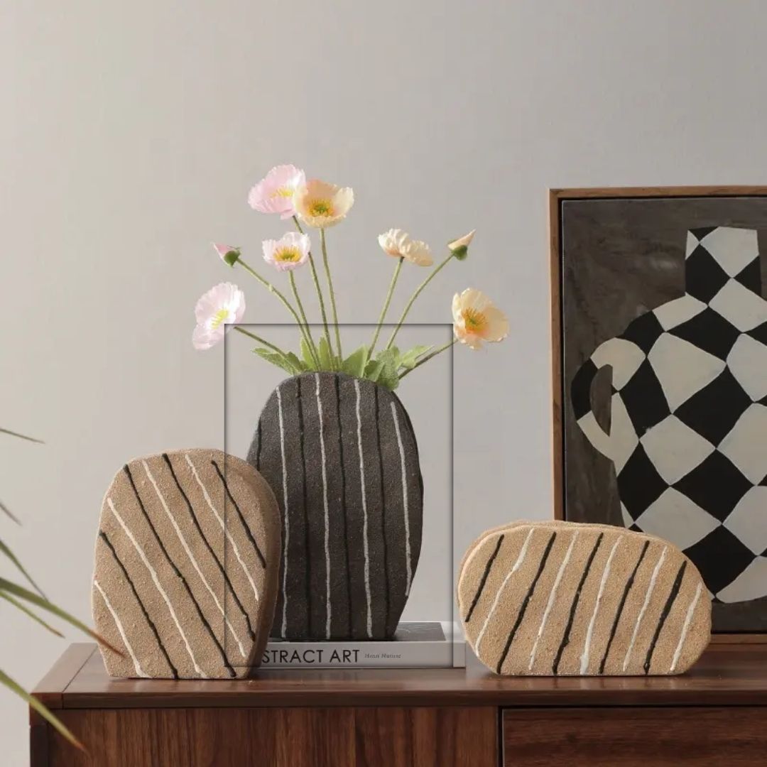 Tiramisu Vase A - FF-D24108A -  Vases - ebarza Furniture UAE | Shop Modern Furniture in Abu Dhabi & Dubai - مفروشات ايبازرا في الامارات | تسوق اثاث عصري وديكورات مميزة في دبي وابوظبي