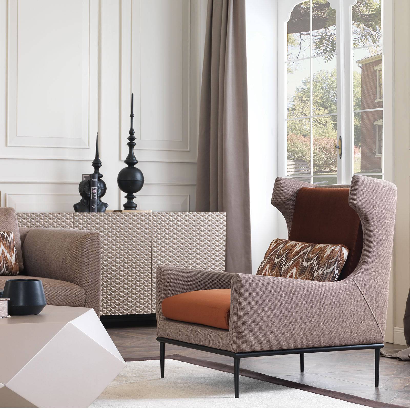 Vittoria Lounge Chair Vittoria001 -  Lounge Chairs | كرسي صاله من فيتوريا - ebarza Furniture UAE | Shop Modern Furniture in Abu Dhabi & Dubai - مفروشات ايبازرا في الامارات | تسوق اثاث عصري وديكورات مميزة في دبي وابوظبي