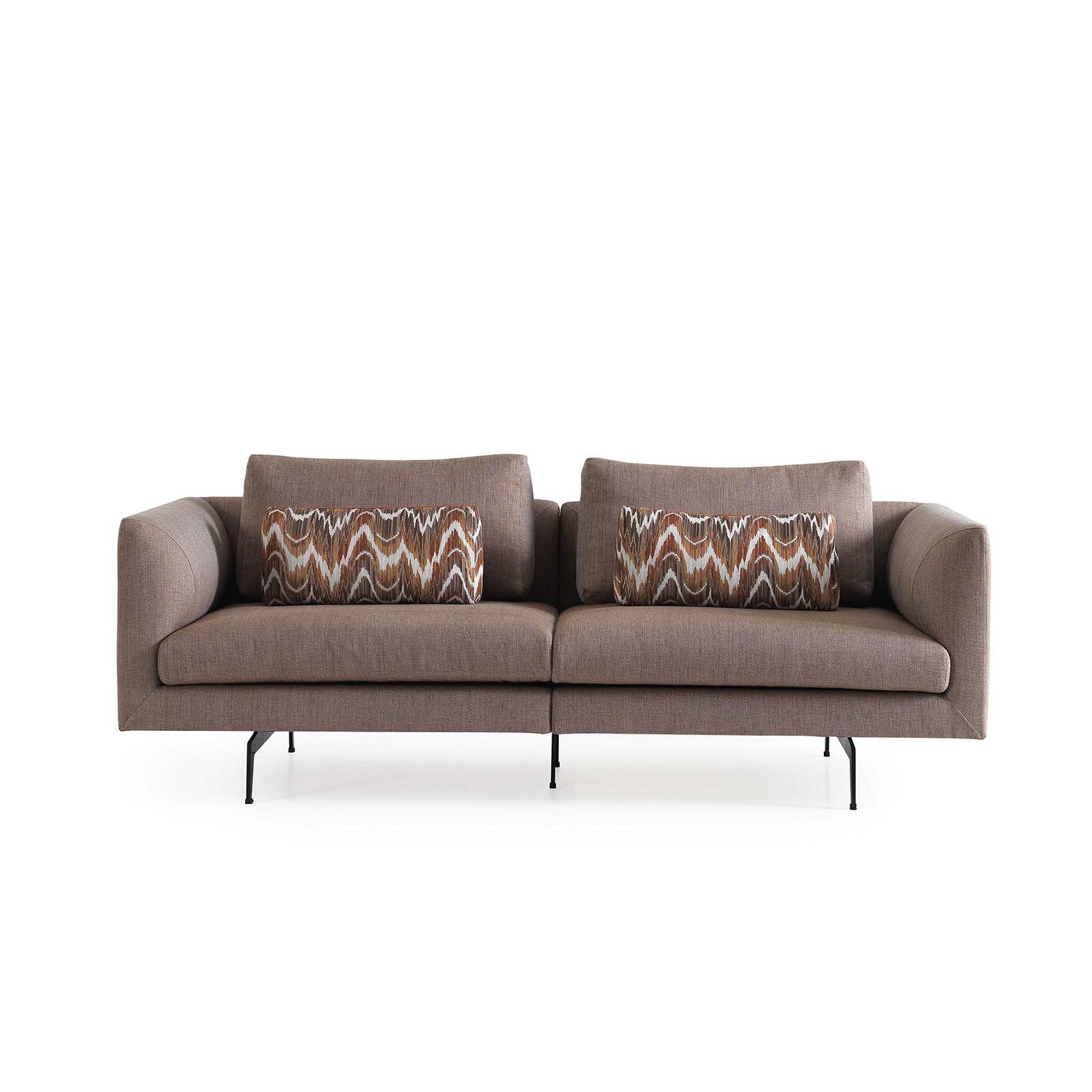 YOL LIVING Vittoria Lounge Chair and Valeria Armchair in modern design with plush upholstery and wooden legs.