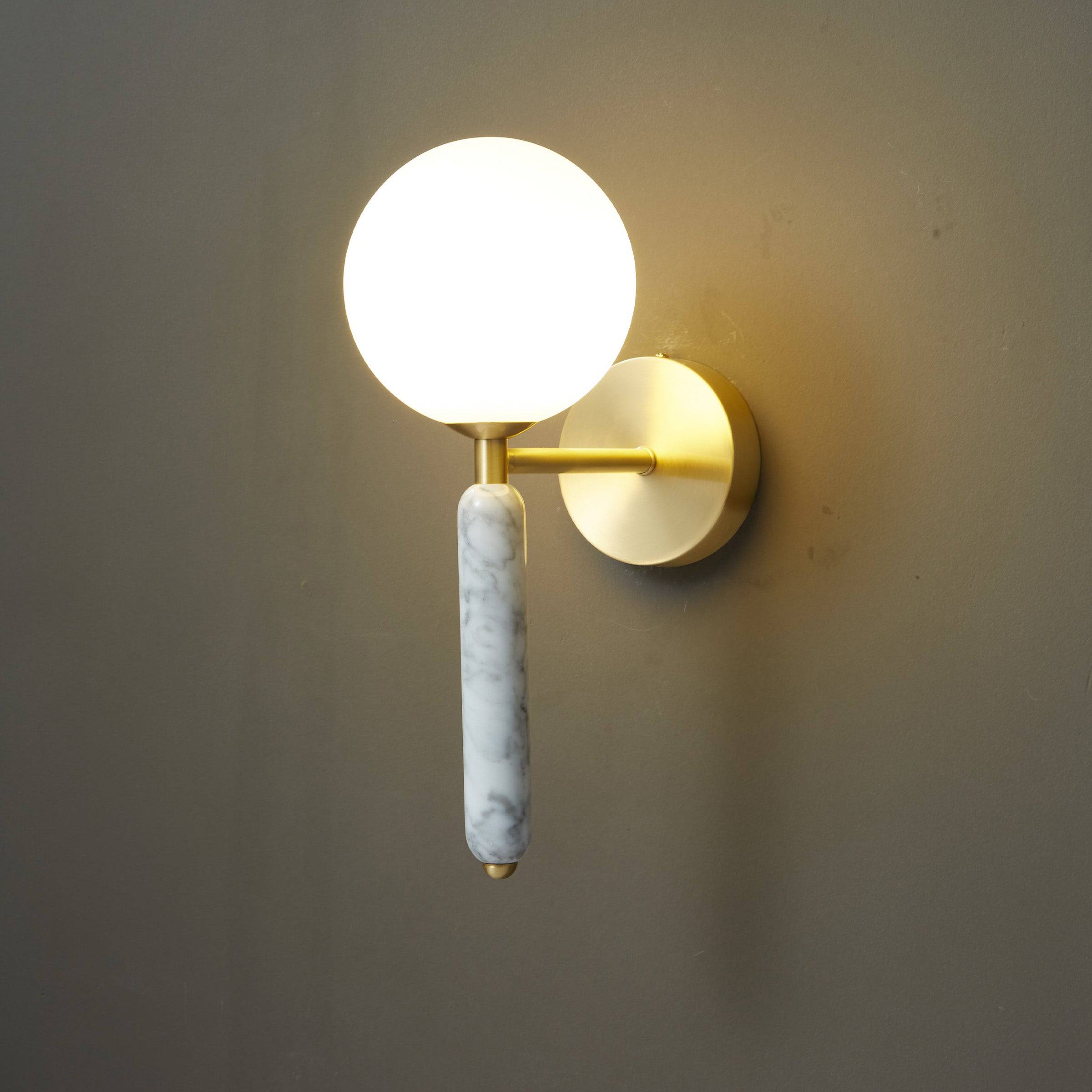 White Marble Wall Lamp 6602-We -  Wall Lamps | مصباح حائط من الرخام الأبيض - ebarza Furniture UAE | Shop Modern Furniture in Abu Dhabi & Dubai - مفروشات ايبازرا في الامارات | تسوق اثاث عصري وديكورات مميزة في دبي وابوظبي