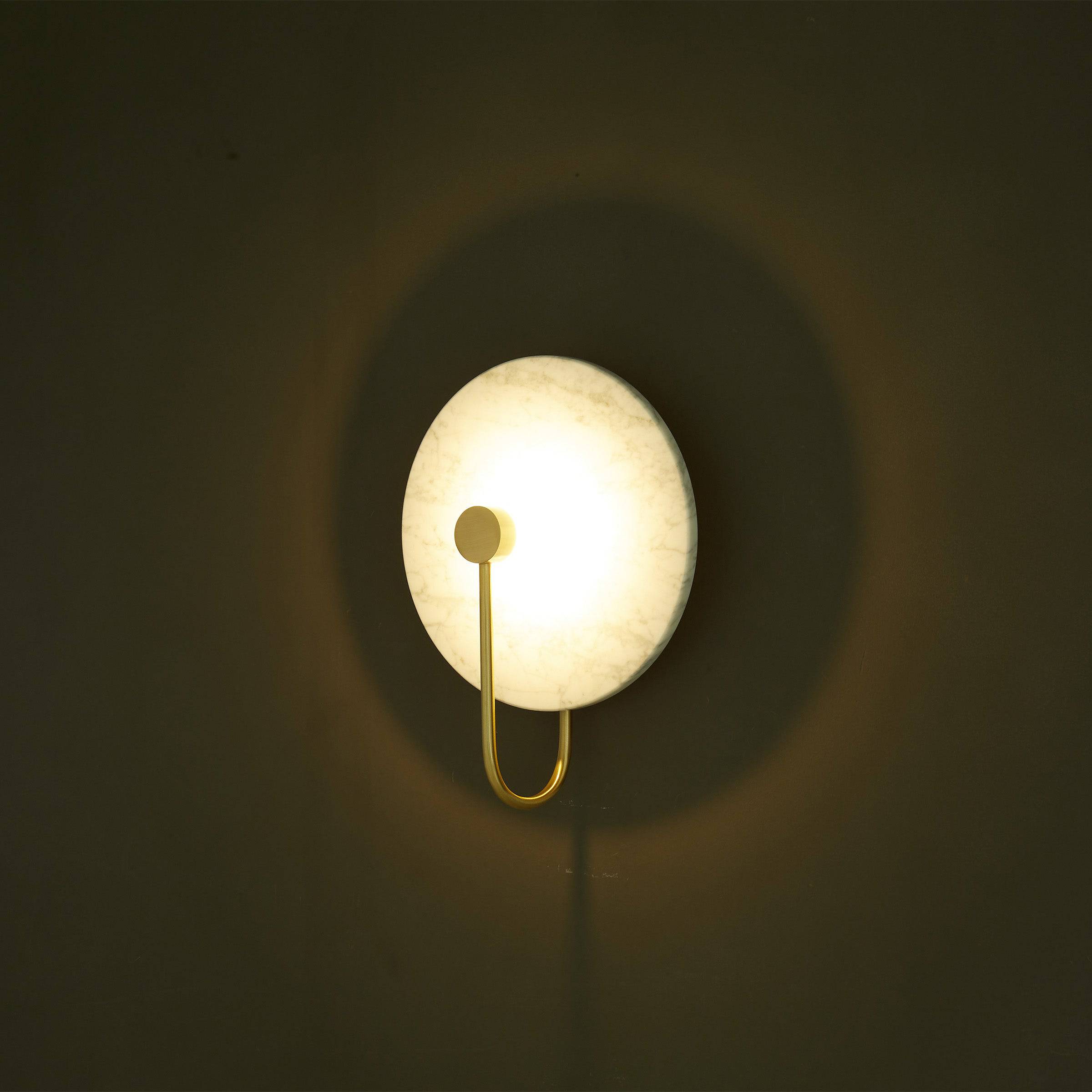 White Marble Wall Lamp 6615-We -  Wall Lamps - ebarza Furniture UAE | Shop Modern Furniture in Abu Dhabi & Dubai - مفروشات ايبازرا في الامارات | تسوق اثاث عصري وديكورات مميزة في دبي وابوظبي