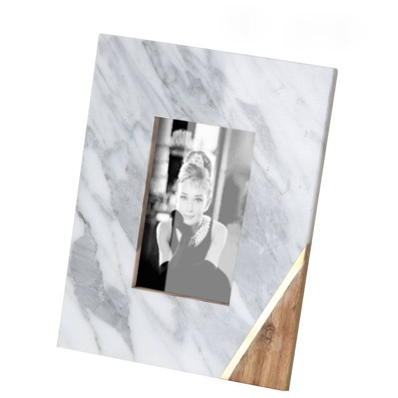 White Natural Marble Photo Frame Fb-T1919A -  Photo Frames | إطار صور من الرخام الطبيعي الأبيض - ebarza Furniture UAE | Shop Modern Furniture in Abu Dhabi & Dubai - مفروشات ايبازرا في الامارات | تسوق اثاث عصري وديكورات مميزة في دبي وابوظبي