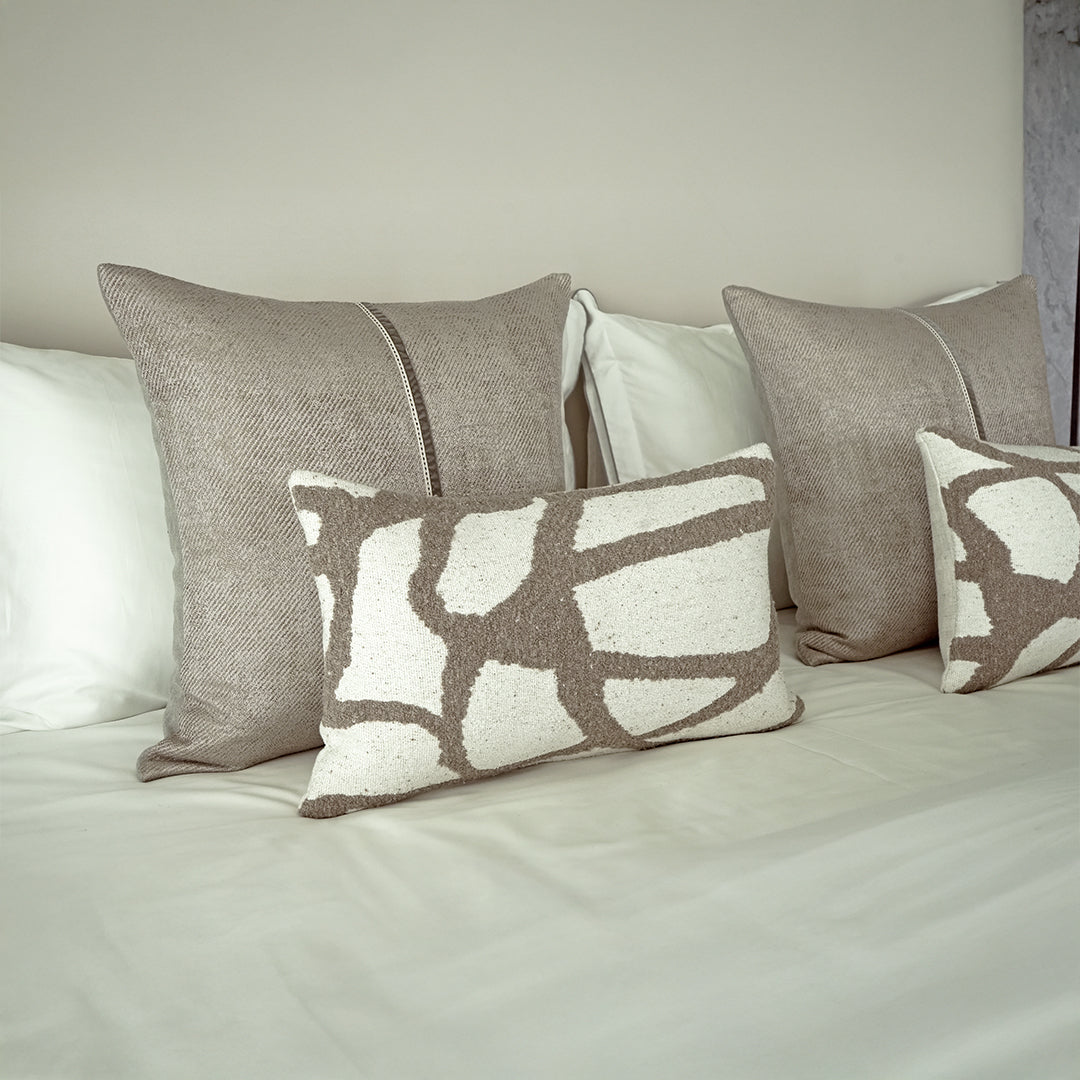 Zola Bedding Set -  EBB046 -  Bedding - ebarza Furniture UAE | Shop Modern Furniture in Abu Dhabi & Dubai - مفروشات ايبازرا في الامارات | تسوق اثاث عصري وديكورات مميزة في دبي وابوظبي