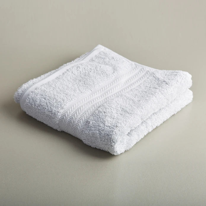 50X90 Charm Exclusive  Towel  200.16.01.0148 -  Towels - ebarza Furniture UAE | Shop Modern Furniture in Abu Dhabi & Dubai - مفروشات ايبازرا في الامارات | تسوق اثاث عصري وديكورات مميزة في دبي وابوظبي