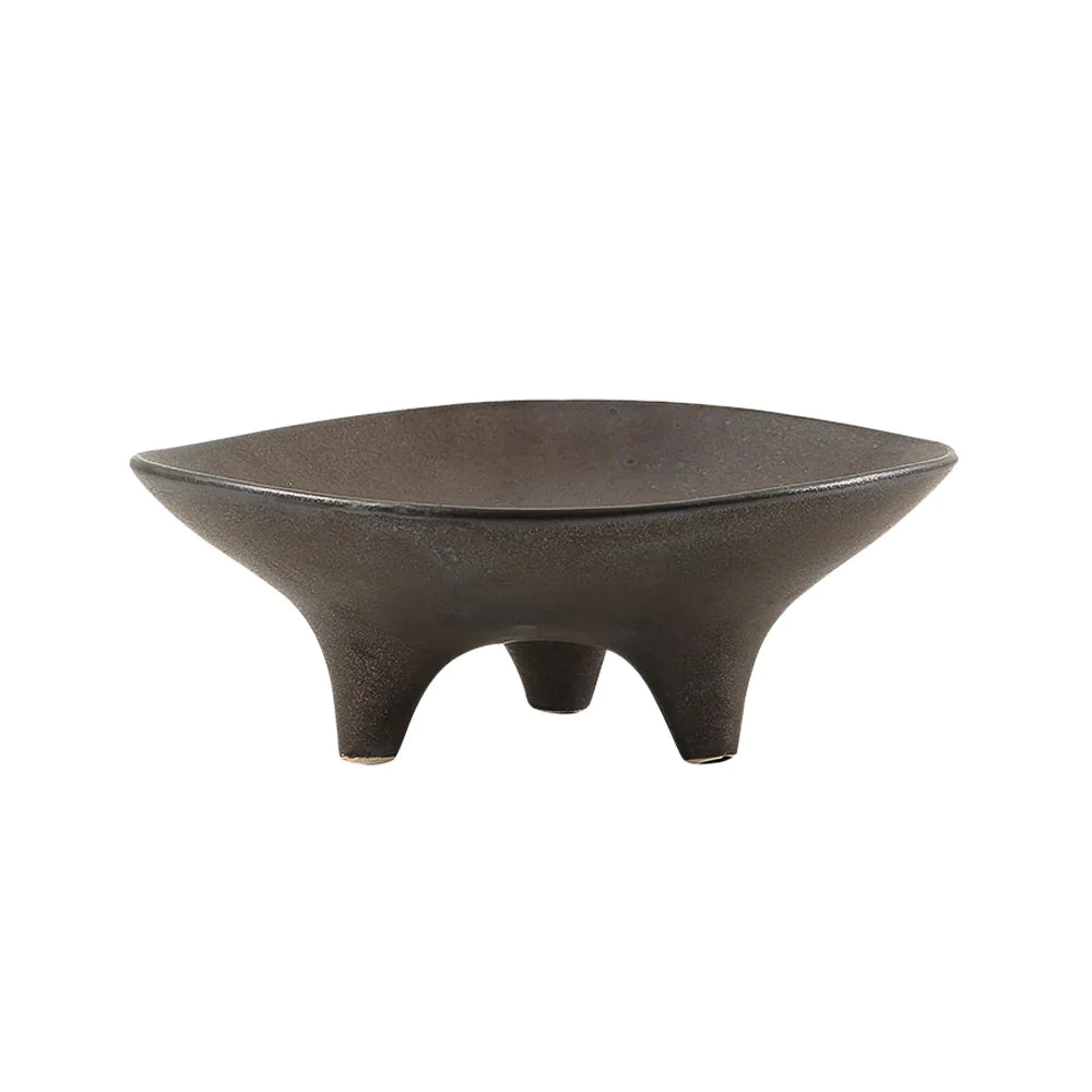 Ceramic Bowl With Feet Fd-D22044 -  Bowls | وعاء سيراميك مع قدم - ebarza Furniture UAE | Shop Modern Furniture in Abu Dhabi & Dubai - مفروشات ايبازرا في الامارات | تسوق اثاث عصري وديكورات مميزة في دبي وابوظبي