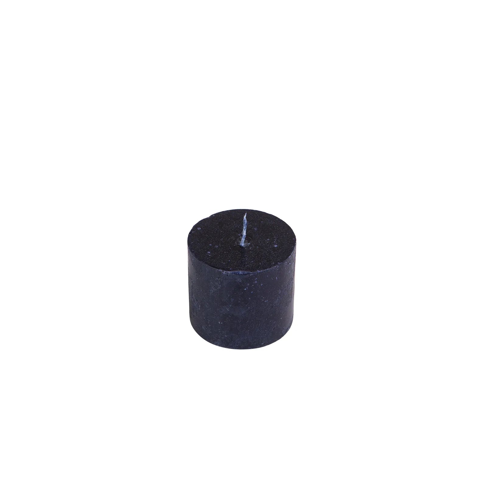 Karaca Black Cylinder Candle 6,5X6 Cm 153.20.01.0414 -  Candles | شمعة كاراجا بأسطوانة سوداء 6،5*6 سم - ebarza Furniture UAE | Shop Modern Furniture in Abu Dhabi & Dubai - مفروشات ايبازرا في الامارات | تسوق اثاث عصري وديكورات مميزة في دبي وابوظبي