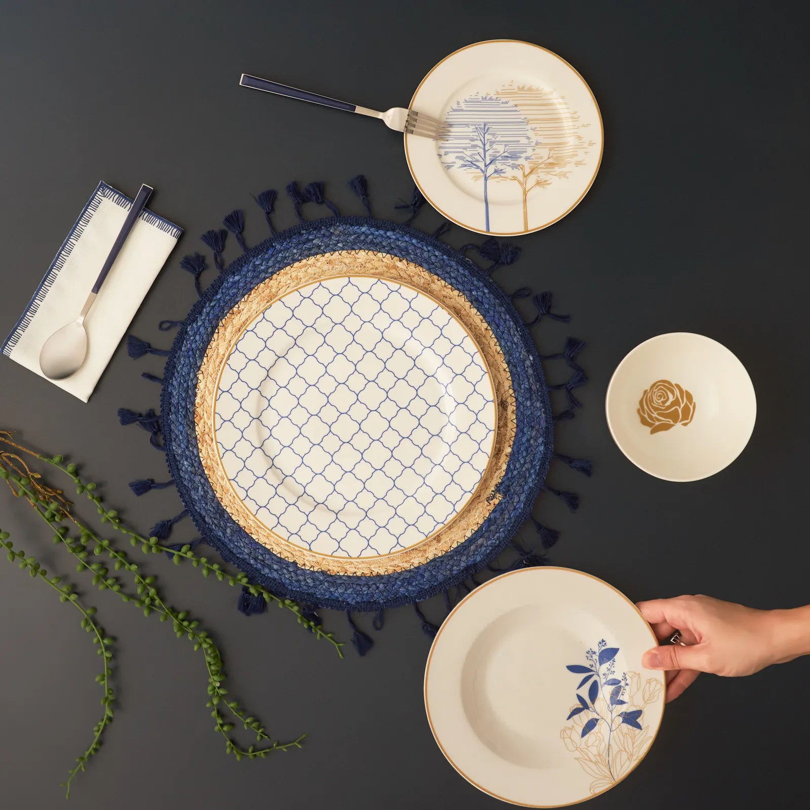 Shop Dinnerware Sets ebarza Modern Furniture in Abu Dhabi Dubai