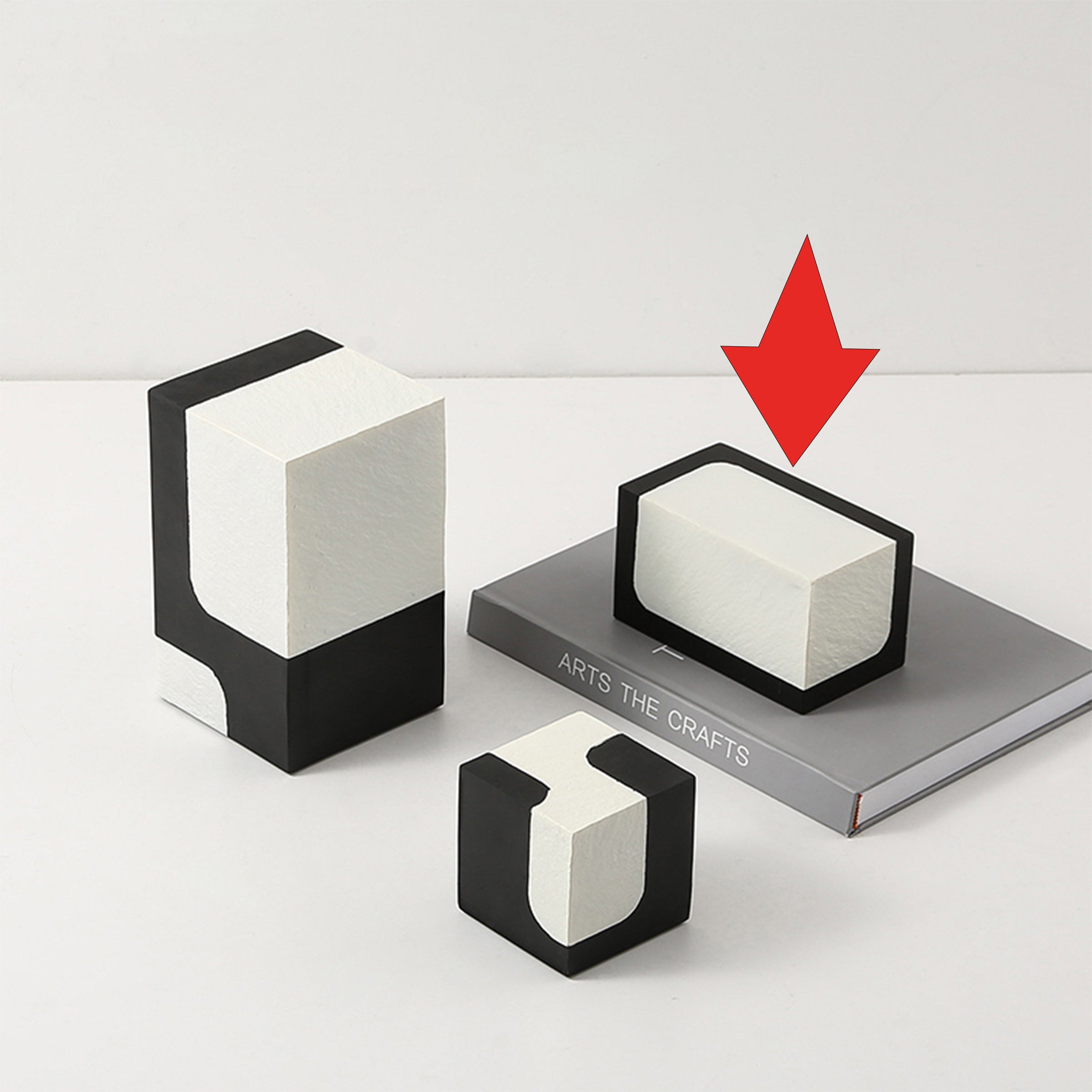 Black And White Stone Block B Fc-Sz21108B -  Home Decor Figurines - ebarza Furniture UAE | Shop Modern Furniture in Abu Dhabi & Dubai - مفروشات ايبازرا في الامارات | تسوق اثاث عصري وديكورات مميزة في دبي وابوظبي