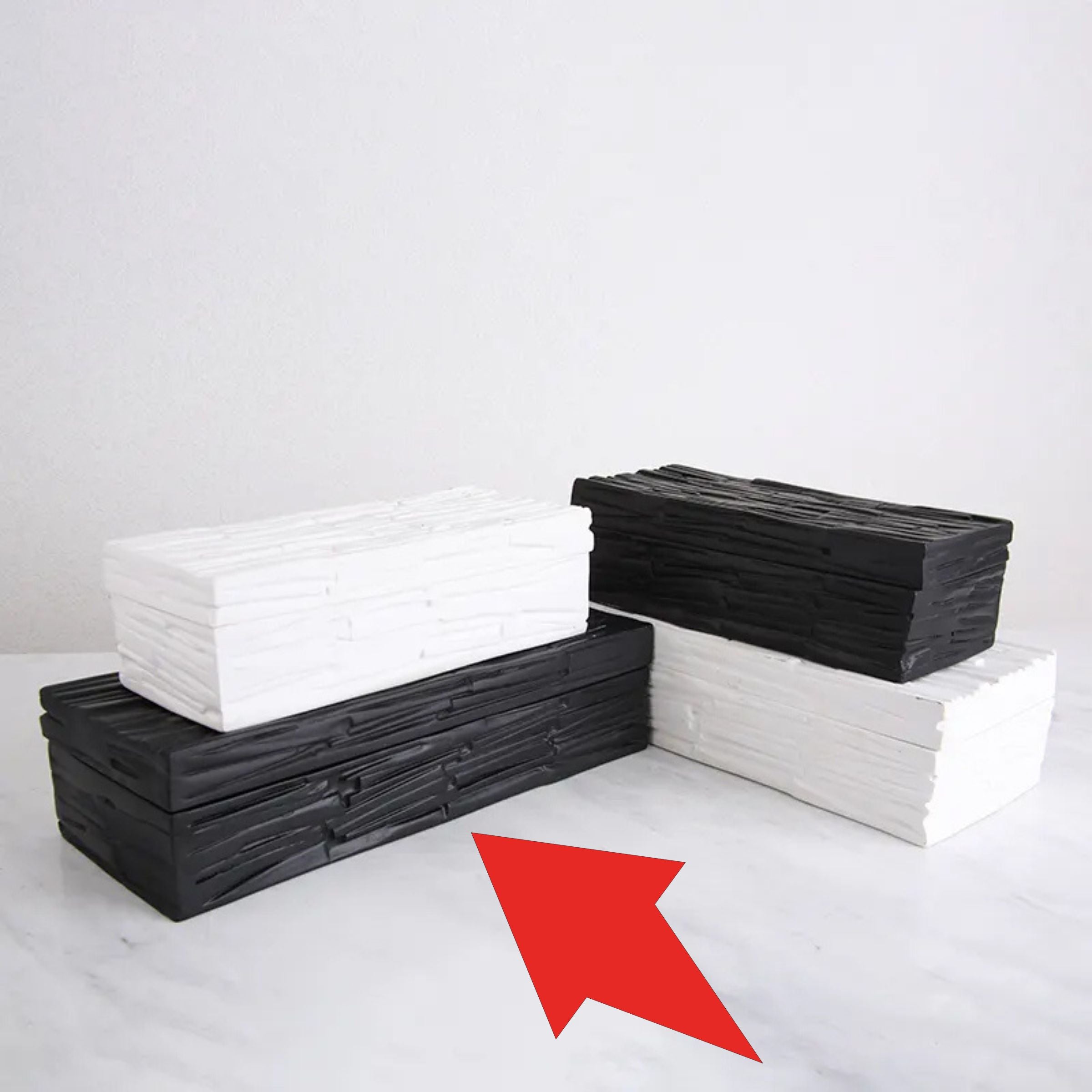 Black Resin Decorative Box-A Fc-Sz2023A -  Decorative Boxes - ebarza Furniture UAE | Shop Modern Furniture in Abu Dhabi & Dubai - مفروشات ايبازرا في الامارات | تسوق اثاث عصري وديكورات مميزة في دبي وابوظبي