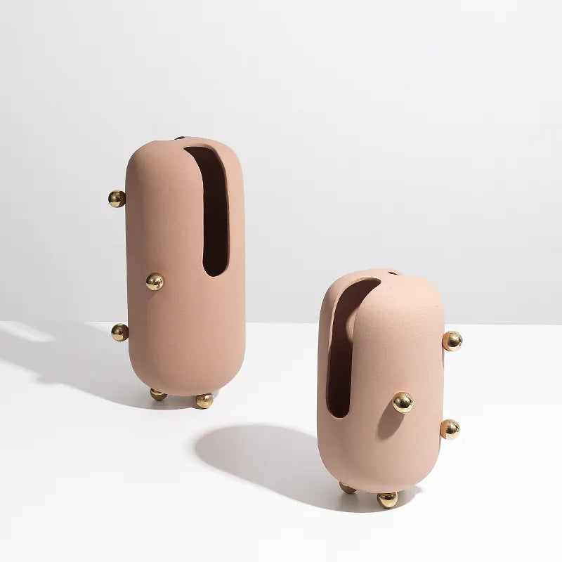 Blush Ceramic Vase With Gold Stainless Steel Detail Fd-D22064A -  Vases - ebarza Furniture UAE | Shop Modern Furniture in Abu Dhabi & Dubai - مفروشات ايبازرا في الامارات | تسوق اثاث عصري وديكورات مميزة في دبي وابوظبي