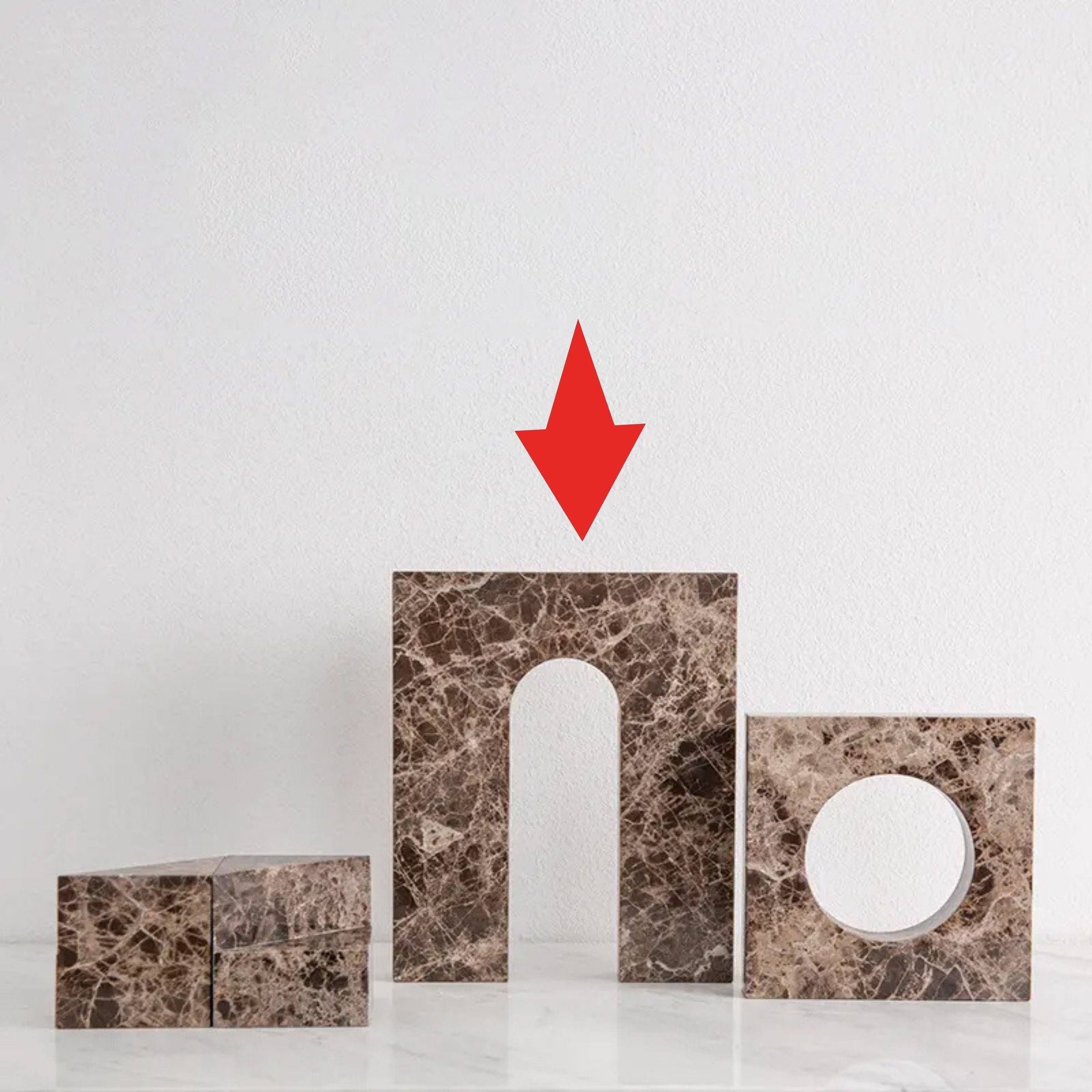 Brown Squre & Round Shape Vase-A Fb-T2026A -  Home Decor Figurines - ebarza Furniture UAE | Shop Modern Furniture in Abu Dhabi & Dubai - مفروشات ايبازرا في الامارات | تسوق اثاث عصري وديكورات مميزة في دبي وابوظبي