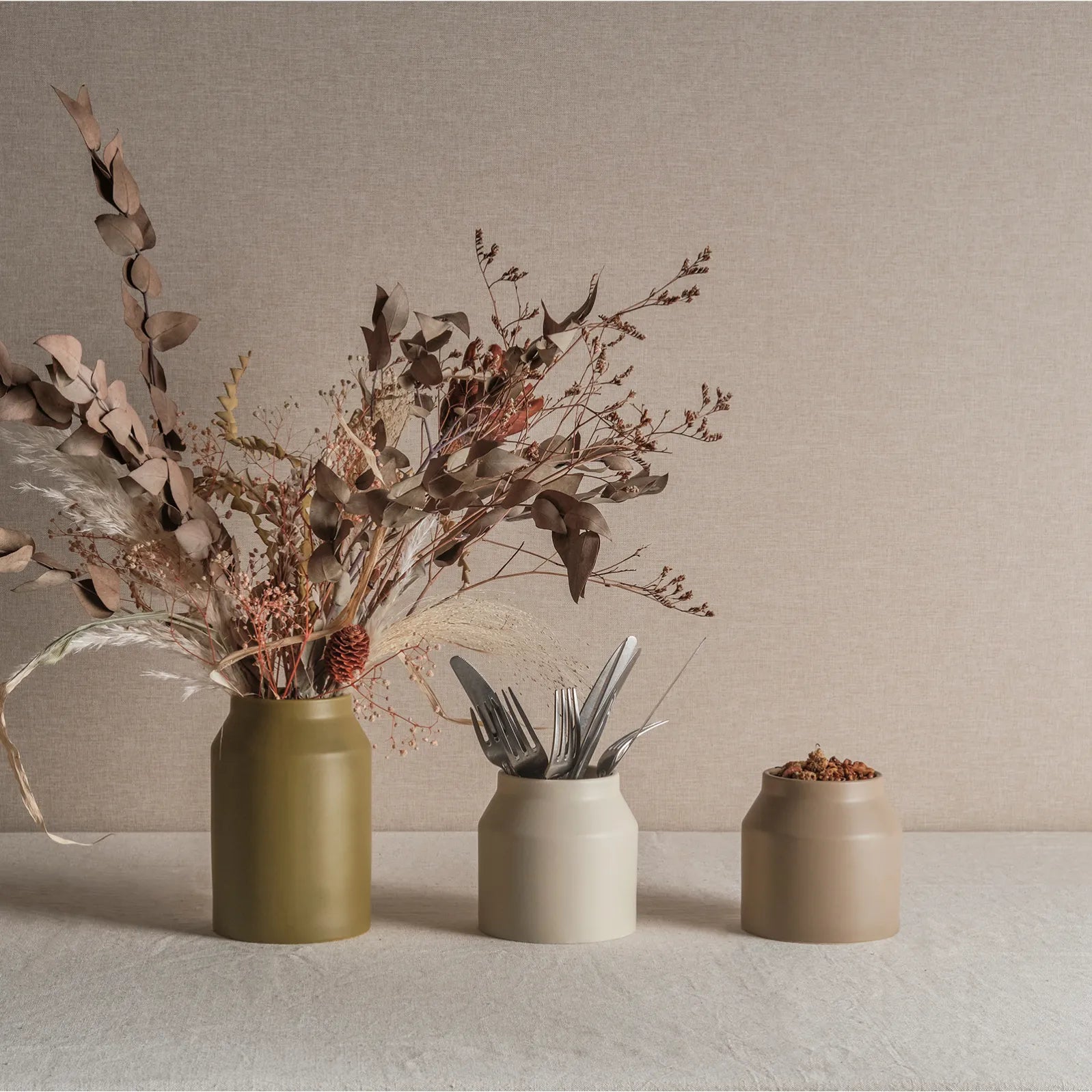 Karaca Cooklife Jar Stoneware Olive 800 Ml 153.03.06.2313 -  Spice Sets - ebarza Furniture UAE | Shop Modern Furniture in Abu Dhabi & Dubai - مفروشات ايبازرا في الامارات | تسوق اثاث عصري وديكورات مميزة في دبي وابوظبي