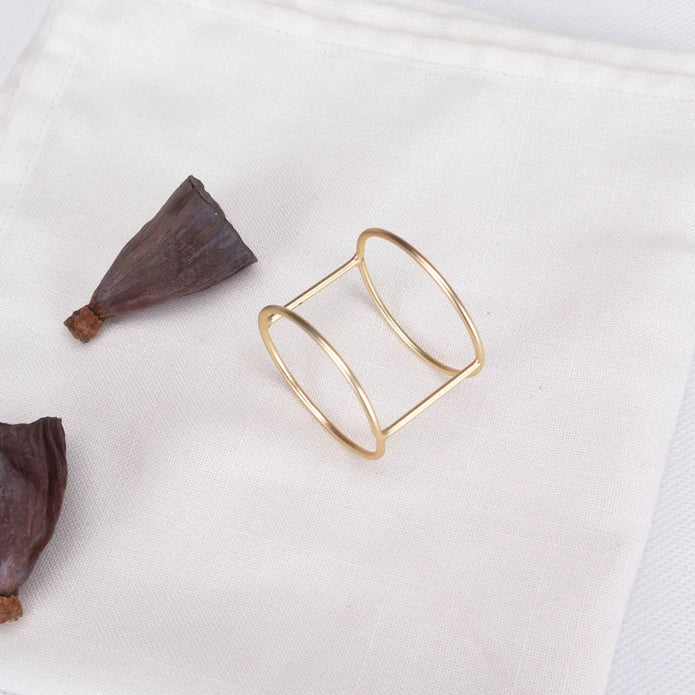 Karaca Home 3D Geometry 4-Piece Napkin Ring 300.22.02.0485 -  Napkin Rings - ebarza Furniture UAE | Shop Modern Furniture in Abu Dhabi & Dubai - مفروشات ايبازرا في الامارات | تسوق اثاث عصري وديكورات مميزة في دبي وابوظبي