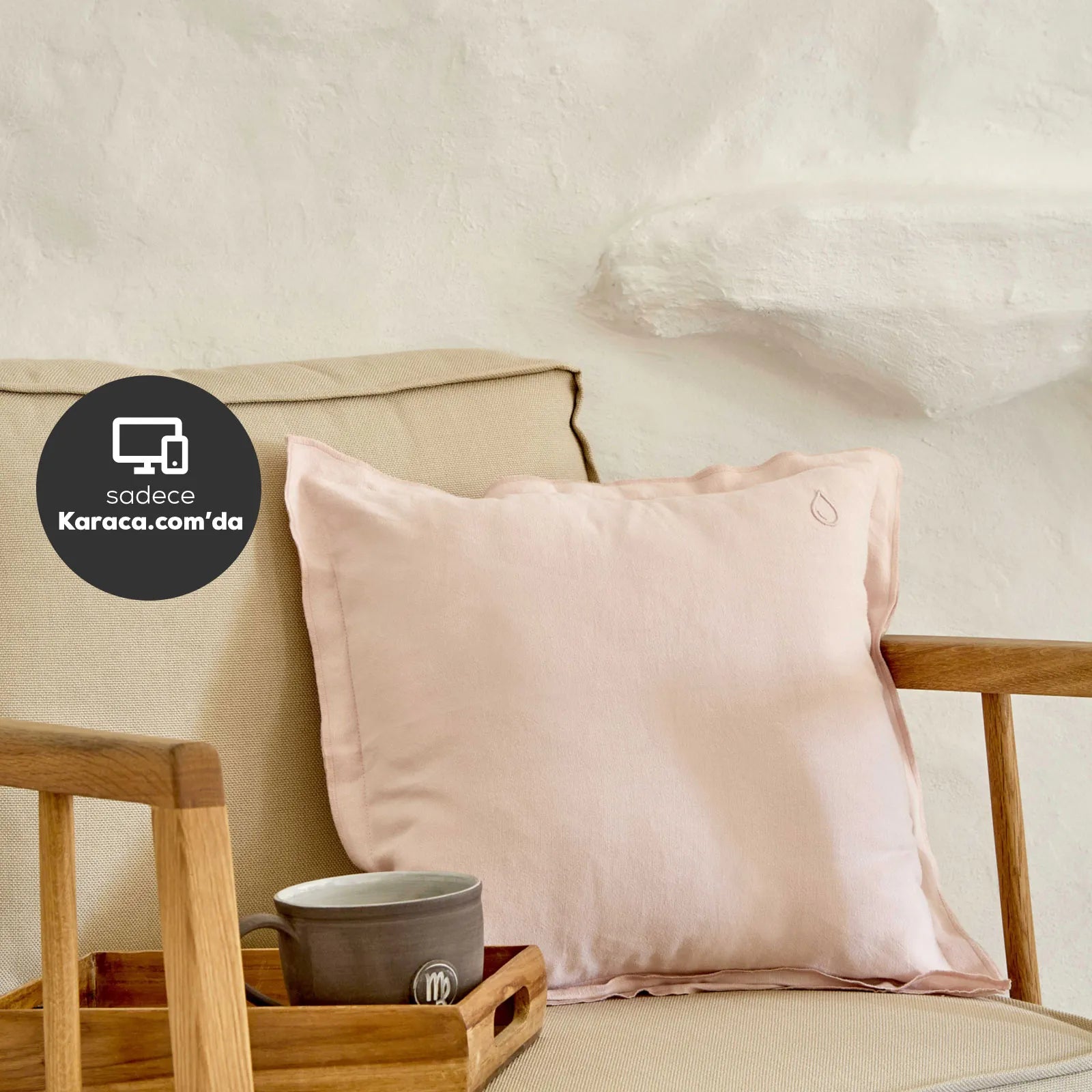 Karaca Home 4 Element Blush Filled Flat Pillow 45X45 Cm 200.18.01.0912 -  Cushions - ebarza Furniture UAE | Shop Modern Furniture in Abu Dhabi & Dubai - مفروشات ايبازرا في الامارات | تسوق اثاث عصري وديكورات مميزة في دبي وابوظبي