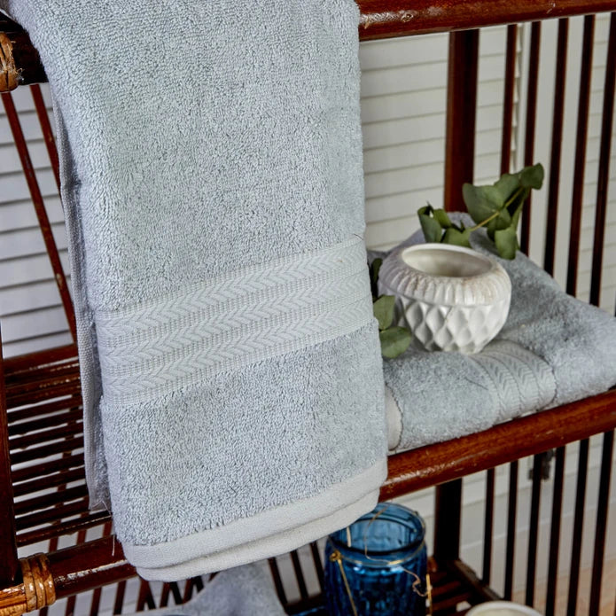 Karaca Home Charm Exclusive Blue Towel 30X50 Cm 200.16.01.0139 -  Towels - ebarza Furniture UAE | Shop Modern Furniture in Abu Dhabi & Dubai - مفروشات ايبازرا في الامارات | تسوق اثاث عصري وديكورات مميزة في دبي وابوظبي