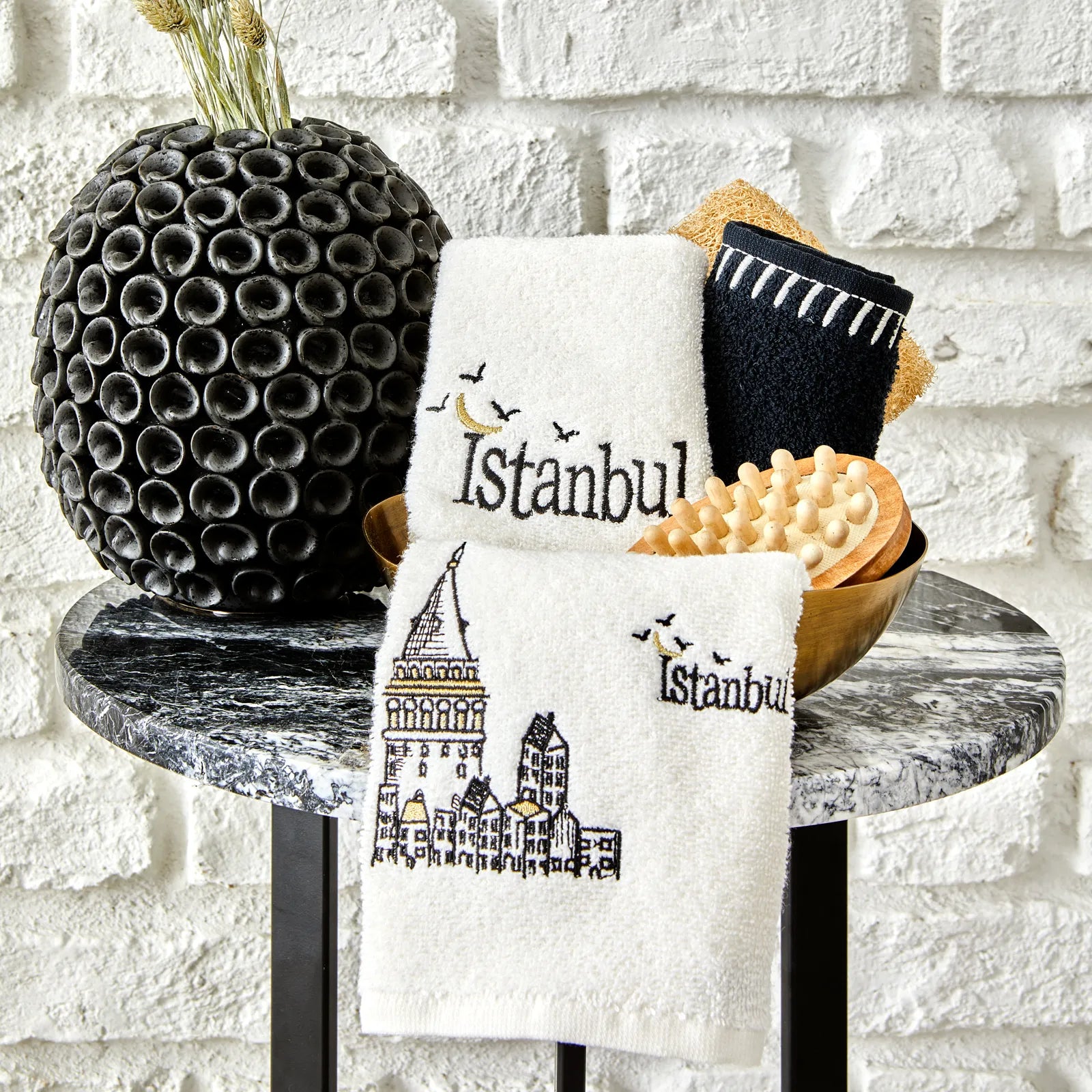 Karaca Home Galata Black 100% Cotton Embroidered 3 Piece Carrot Set 30X50 Cm 200.19.01.0538 -  Towels - ebarza Furniture UAE | Shop Modern Furniture in Abu Dhabi & Dubai - مفروشات ايبازرا في الامارات | تسوق اثاث عصري وديكورات مميزة في دبي وابوظبي