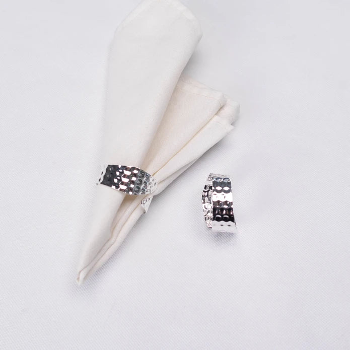 Karaca Home Hammered Silver 2 Piece Napkin Ring 300.22.02.0468 -  Napkin Rings - ebarza Furniture UAE | Shop Modern Furniture in Abu Dhabi & Dubai - مفروشات ايبازرا في الامارات | تسوق اثاث عصري وديكورات مميزة في دبي وابوظبي