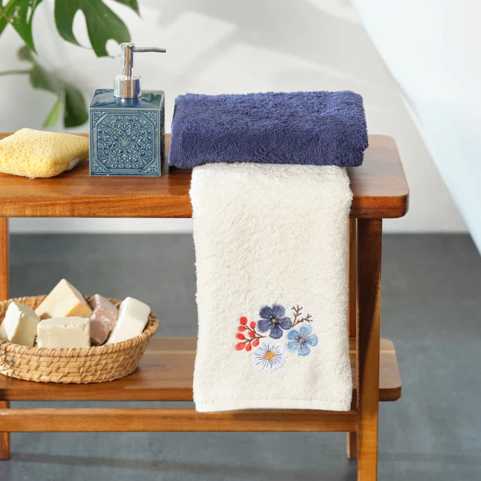 Karaca Home Violet 100% Cotton 2 Piece Towel Set 200.21.01.0804 -  Towels - ebarza Furniture UAE | Shop Modern Furniture in Abu Dhabi & Dubai - مفروشات ايبازرا في الامارات | تسوق اثاث عصري وديكورات مميزة في دبي وابوظبي