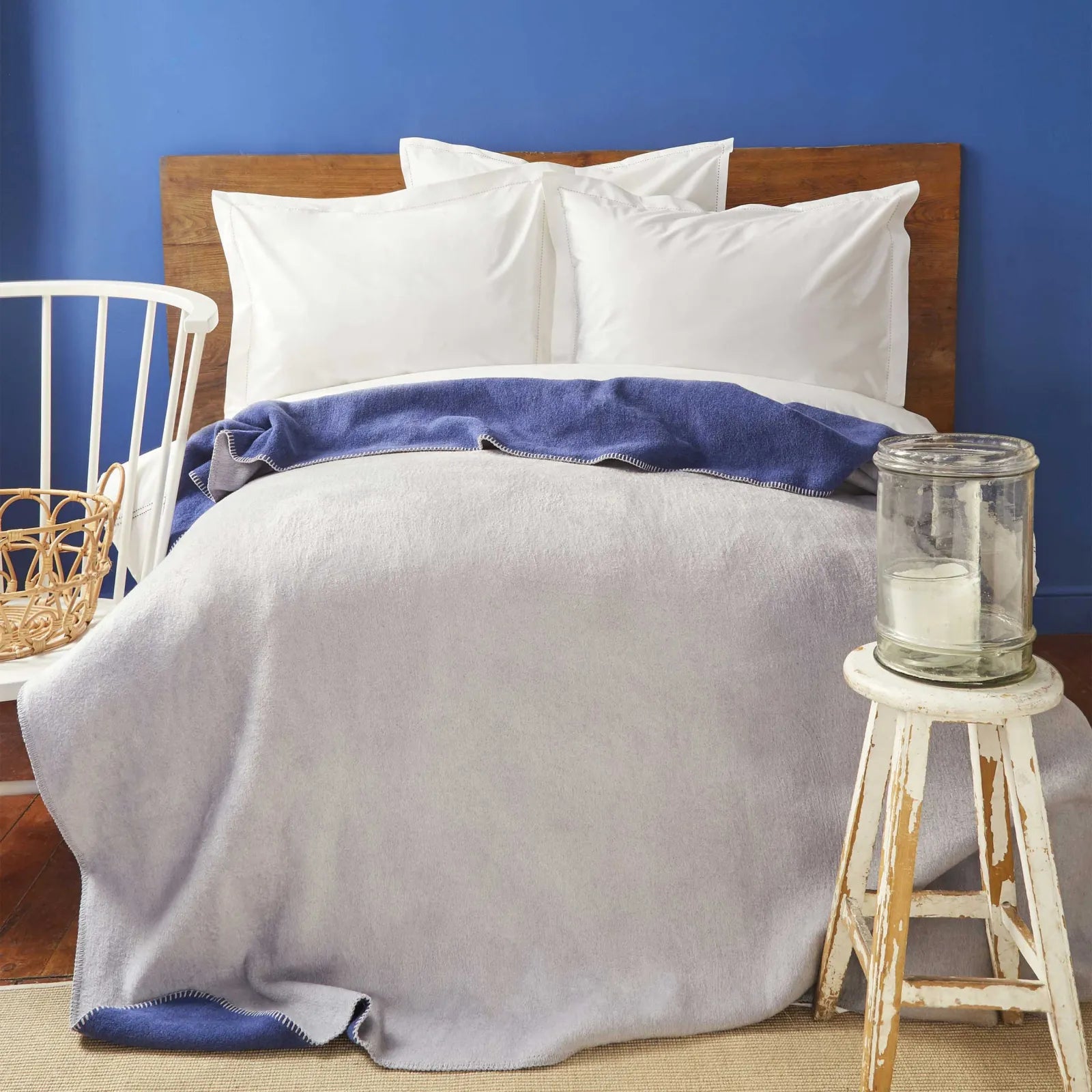 Karaca Nautica Home Jetty Navy Blue grey Double-Sided Single Cotton Blanket  180.01.01.0449 -  Blankets - ebarza Furniture UAE | Shop Modern Furniture in Abu Dhabi & Dubai - مفروشات ايبازرا في الامارات | تسوق اثاث عصري وديكورات مميزة في دبي وابوظبي