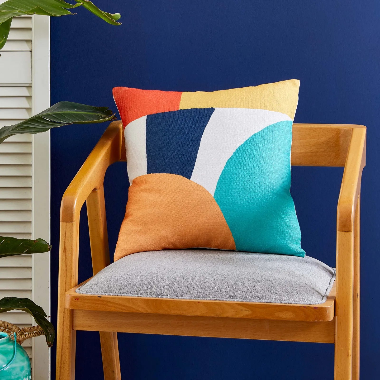 Karaca Nautica Home Reef Colorful Filled Pillow 45X45 Cm 180.01.01.0777 -  Cushions - ebarza Furniture UAE | Shop Modern Furniture in Abu Dhabi & Dubai - مفروشات ايبازرا في الامارات | تسوق اثاث عصري وديكورات مميزة في دبي وابوظبي