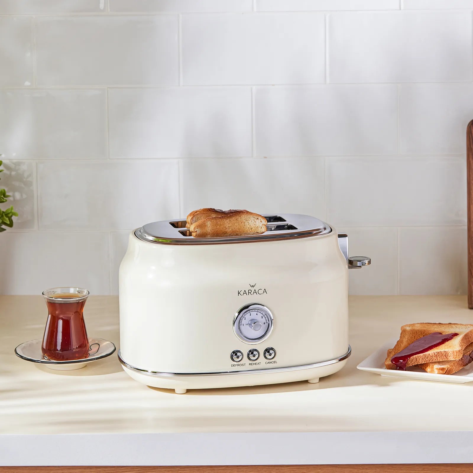 Karaca Retro Toaster Cream 153.03.06.5141 -  Kitchen Appliances - ebarza Furniture UAE | Shop Modern Furniture in Abu Dhabi & Dubai - مفروشات ايبازرا في الامارات | تسوق اثاث عصري وديكورات مميزة في دبي وابوظبي