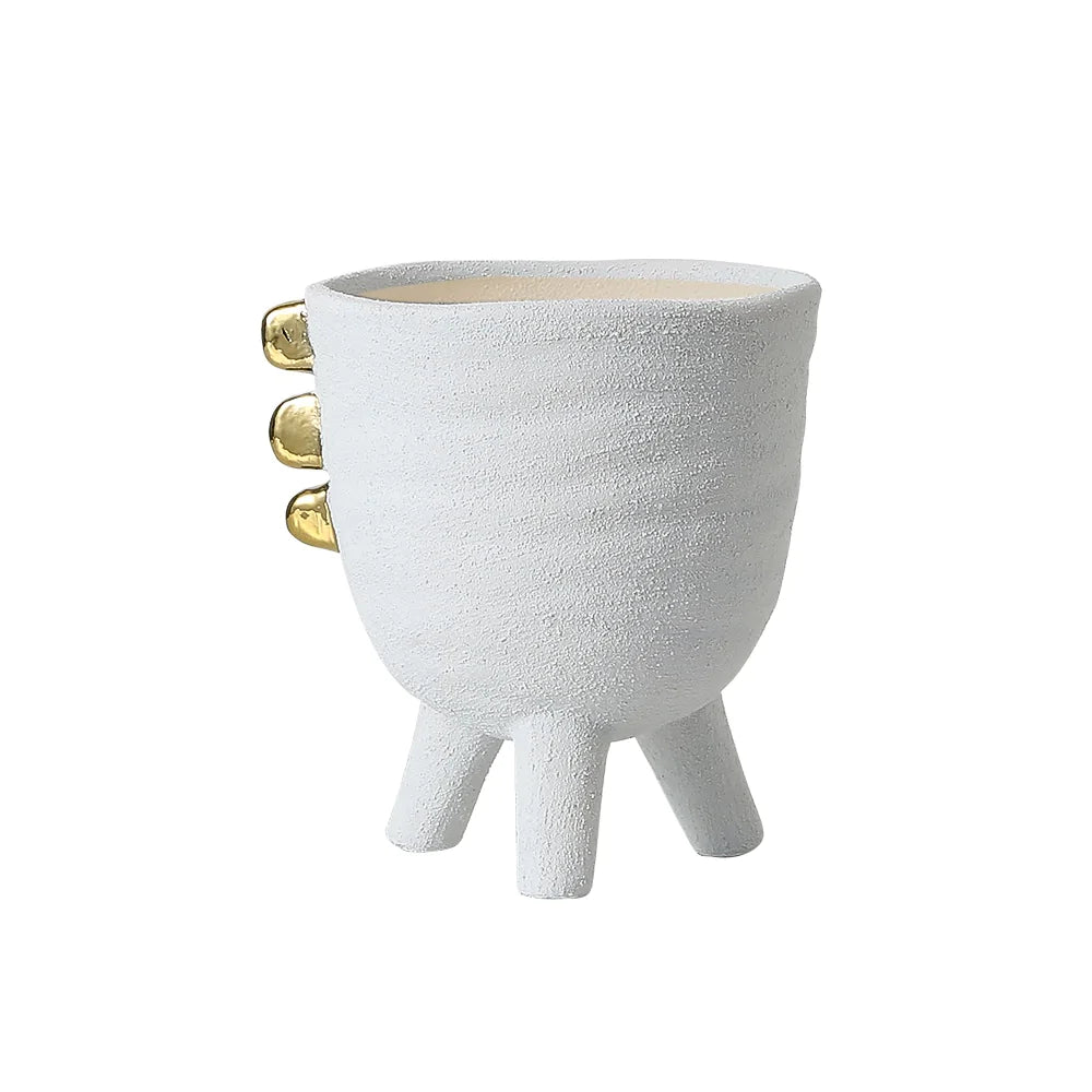 White Ceramic Vase With Legs And Gold Detail - Large Fd-D22078B -  Vases - ebarza Furniture UAE | Shop Modern Furniture in Abu Dhabi & Dubai - مفروشات ايبازرا في الامارات | تسوق اثاث عصري وديكورات مميزة في دبي وابوظبي